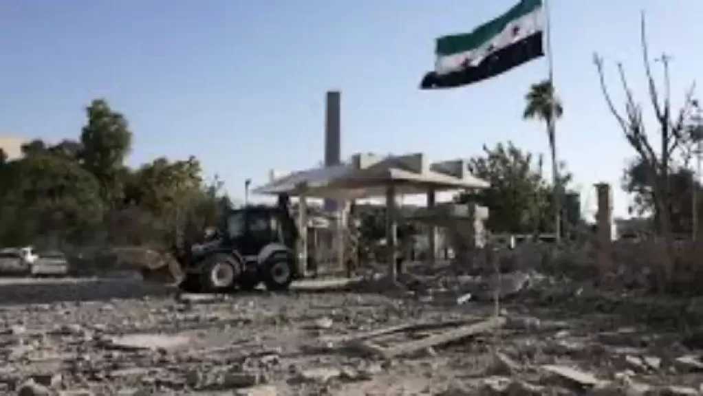 الجيش السوري: نهيب بالمدنيين في حي الشيخ مقصود بحلب البقاء في المنازل