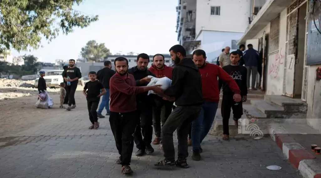 شهيدان برصاص وقصف الاحتلال حي الزيتون ومخيم المغازي في غزة
