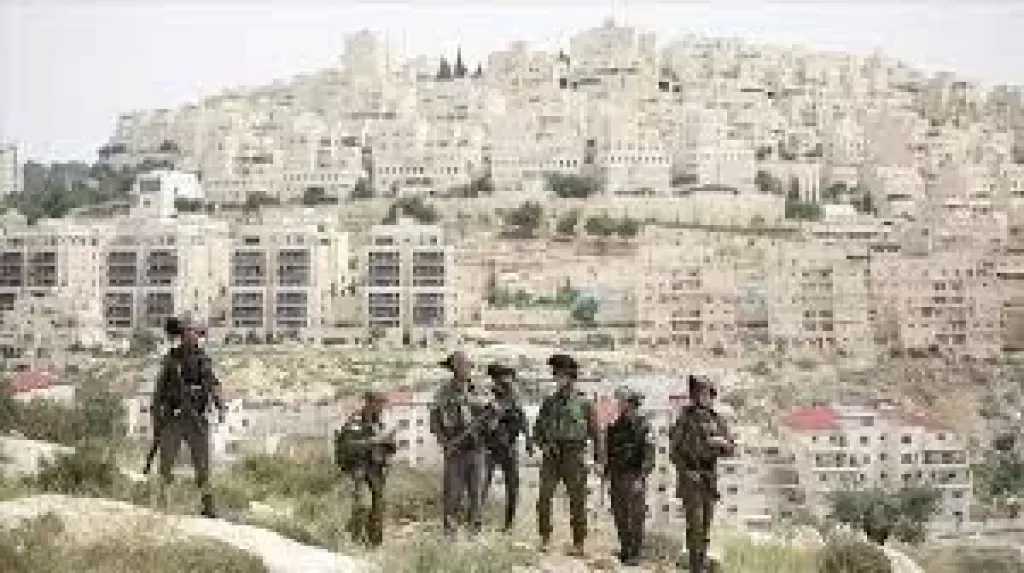 محافظة القدس: إسرائيل تناقش غدا المصادقة على مخططين استيطانيين خطيرين