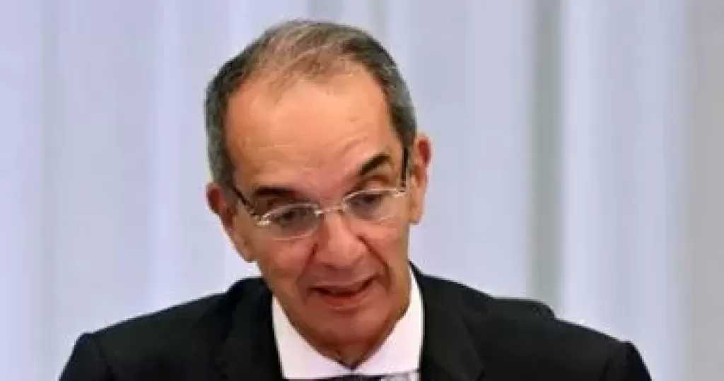 وزير الاتصالات: فرص عمل للشباب بمصنع المحمول المحلى ومصر أسرع إنترنت بأفريقيا