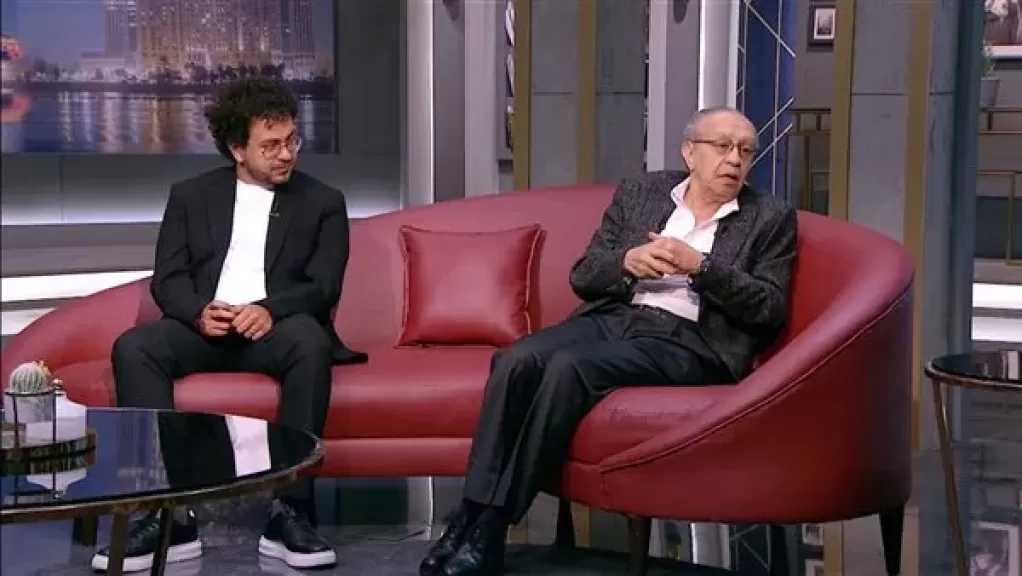 المخرج عصام السيد وابنه أحمد في برنامج «واحد من الناس».. الليلة