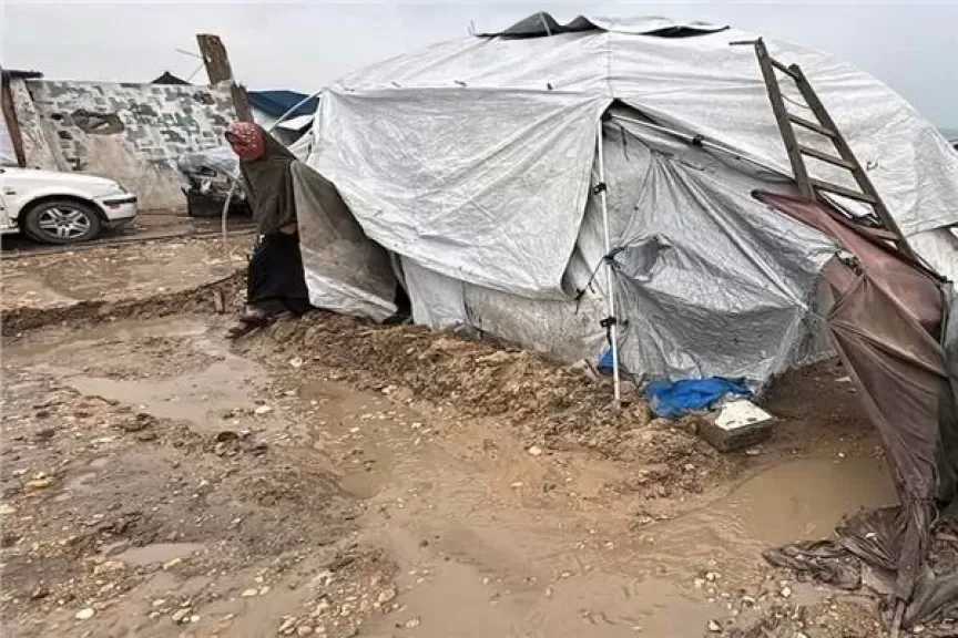 127 ألف خيمة تالفة بغزة تواجه أعمق منخفض شتوي اليوم
