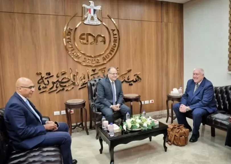 رئيس هيئة الدواء يستقبل وفد دستور الأدوية الأمريكي ويوقع خطاب اتفاق لتعزيز التعاون الفني والتنظيمي