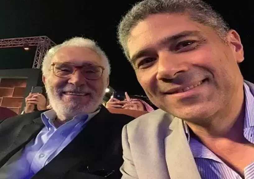نجل الفنان عبد الرحمن أبو زهرة: والدي لم يتلق أي علاج على نفقة الدولة.. والأسرة تتكفل بكل شيء