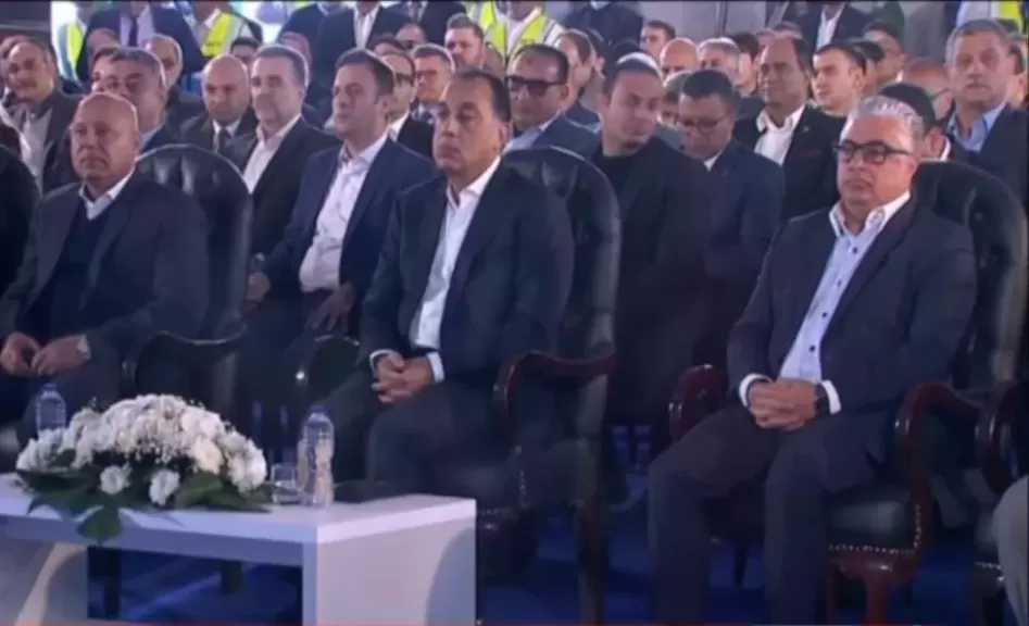 مدبولي: تطوير الموانئ ركيزة أساسية لتعزيز الريادة المصرية في التجارة العالمية