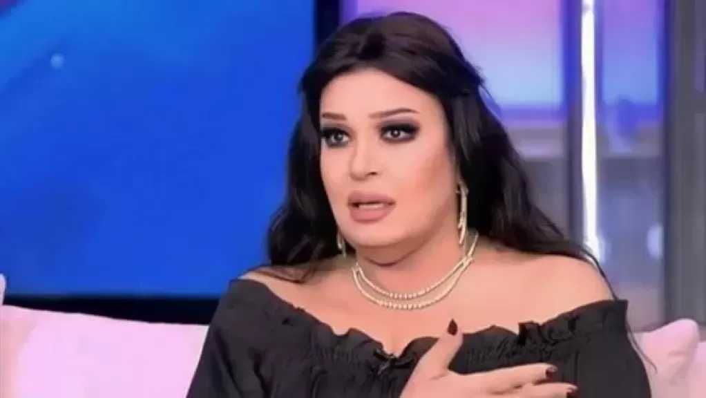 أقعد تحت رجليكِ.. فيفي عبده تطلب الدعاء لـ شيرين عبد الوهاب