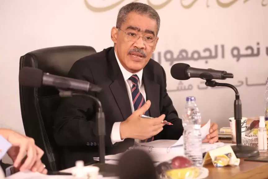 «الاستعلامات»: مُشاركة 96 مؤسسة إعلامية أجنبية مع وزير الخارجية في أول لقاء مع الإعلام الأجنبي