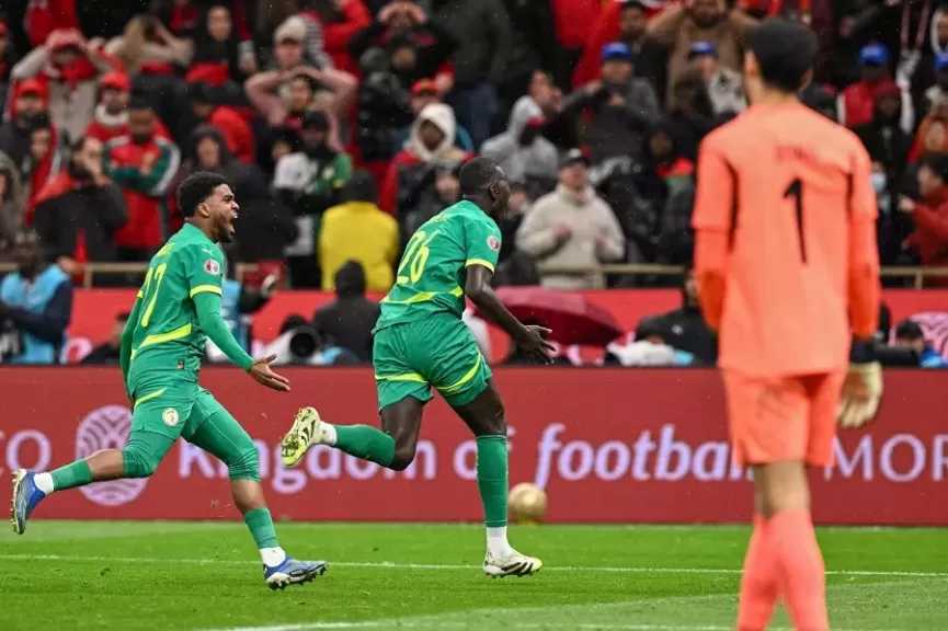 الاتحاد الإفريقي يفتح تحقيقًا عاجلًا في أحداث مباراة المغرب والسنغال