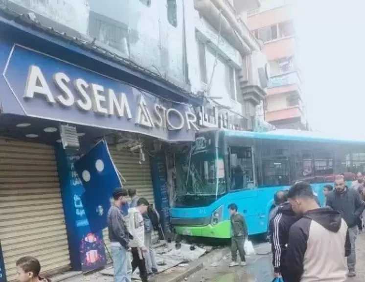 تحريات حادث أتوبيس الـ21 بالإسكندرية: السائق تعرض لغيبوبة سكر ونقل للمستشفى