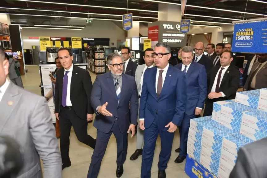 الدكتور شريف فاروق يفتتح فرع «لولو هايبر ماركت» بالتجمع الخامس باستثمارات ٥٠٠ مليون جنيه