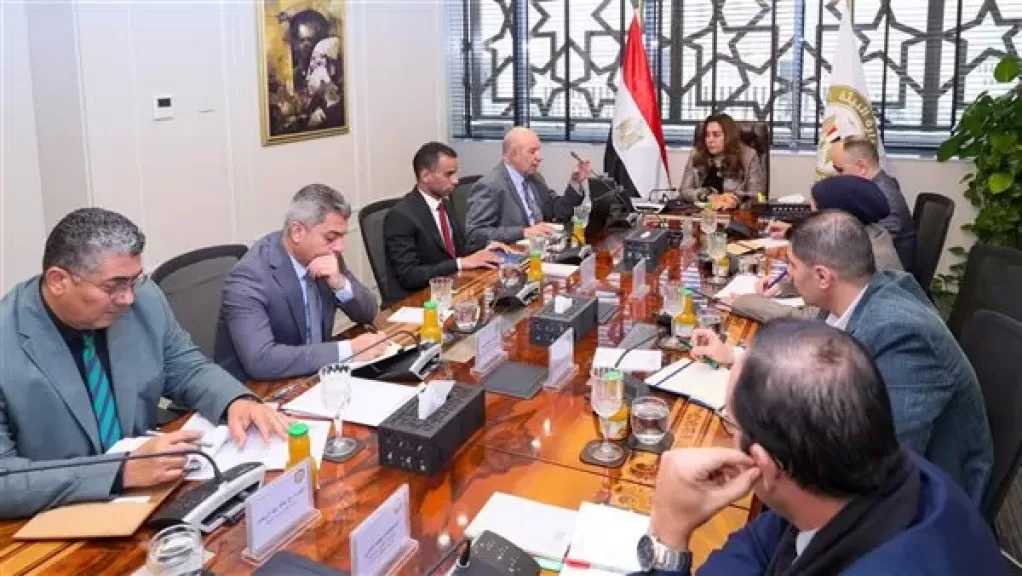 منال عوض تبحث سبل تعزيز الاستثمار داخل المحميات الطبيعية مع صندوق تحيا مصر