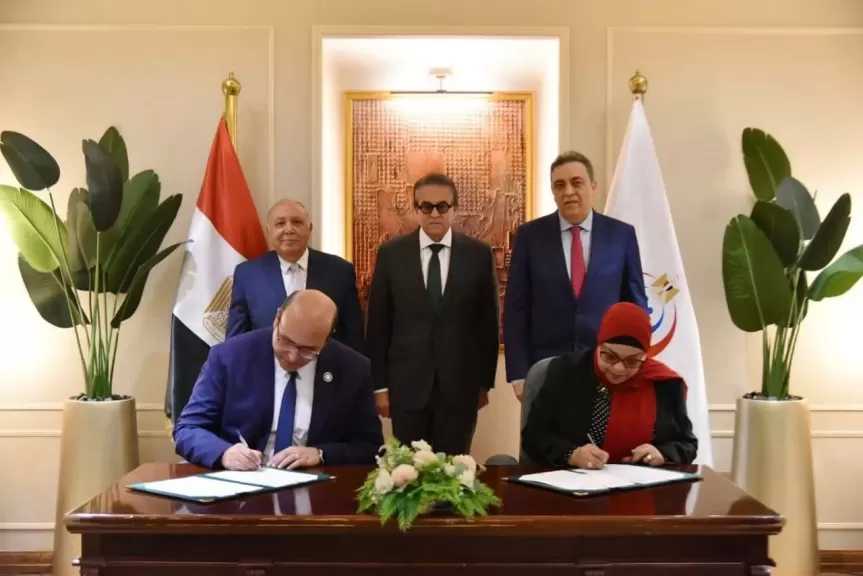 الدكتور خالد عبدالغفار يشهد مراسم توقيع مذكرة تفاهم بين وزارة الصحة وجامعة أكتوبر (MSA)