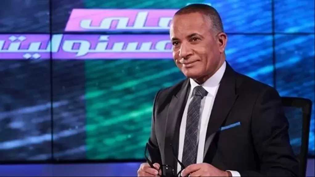 تهريب 16 مليون هاتف.. أحمد موسى يكشف سبب فرض الضرائب على الهواتف المحمولة