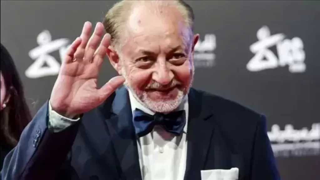 بكلمات مؤثرة.. نجوم الفن ينعون رحيل عبد العزيز مخيون