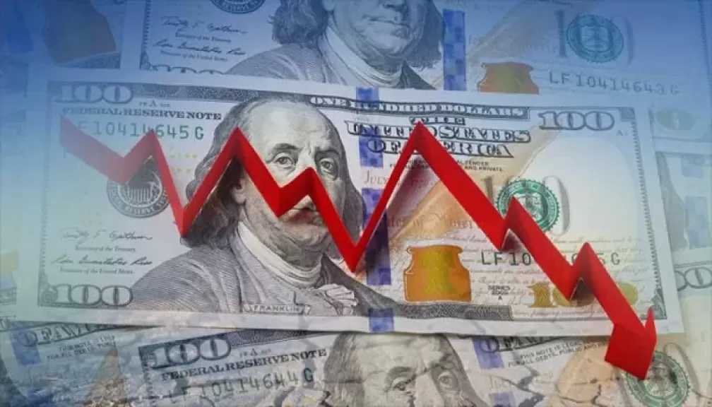 بنك HSBC يحذر: مخاطر عديدة قد تضعف الدولار الأمريكي في 2026