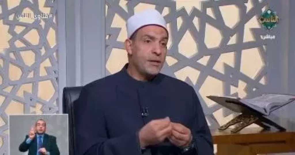 هل يجوز قراءة سورتين من القرآن في الركعة الواحدة؟.. أمين الفتوى يجيب