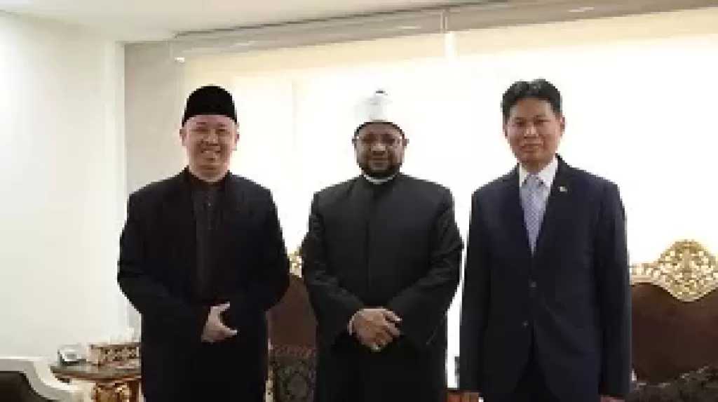 أمين مجمع البحوث الإسلاميَّة يستقبل سفير سلطنة بروناي دار السلام بالقاهرة لبحث تعزيز التعاون