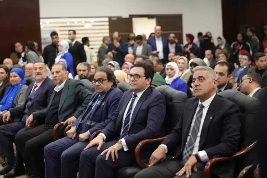 وزير الثقافة يُكرّم الحاصلين على جوائز التميز لفعاليات الدورة السابعة والخمسين لمعرض القاهرة الدولي للكتاب