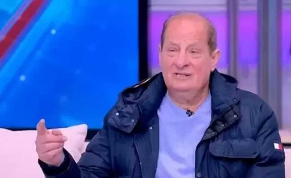 بعد منعه من الظهور.. هاني مهنا يعتذر عن تصريحاته: تداخلت المواقف والأسماء بحكم السنين