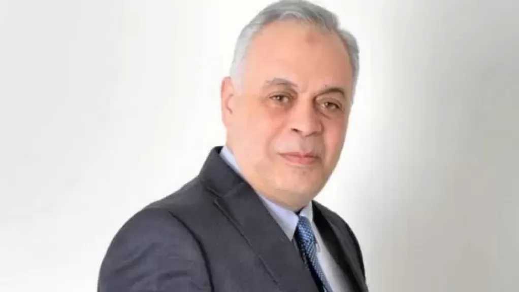 أشرف زكي: استبعاد أم جاسر شرط استئناف تصوير مسلسل «روح OFF»