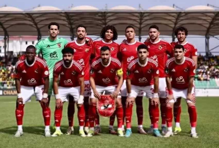 الأهلي يشدّ الرحال إلى الجزائر اليوم بطموح حسم التأهل الأفريقي