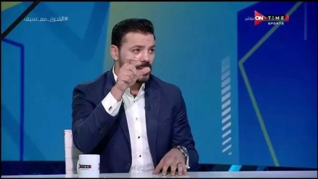 أحمد سليمان يوضح حقيقة احتجاز عمرو زكي في المطار