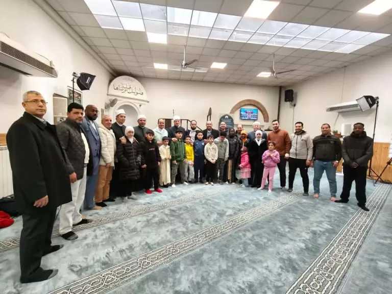 بتوجيهات الإمام الأكبر.. وفد أزهري يلقي خطبة الجمعة في 3 مراكز بإيطاليا