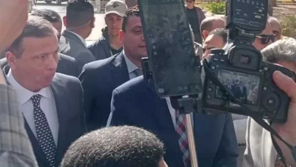 وزير الزراعة و 3 محافظين يتفقدون مهرجان التمور بالمتحف الزراعي