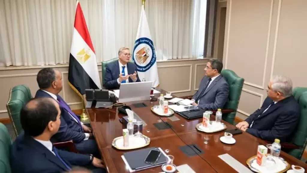 وزير البترول يبحث وضع آليات تطوير تكنولوجيا الحفر لمضاعفة إنتاج البترول