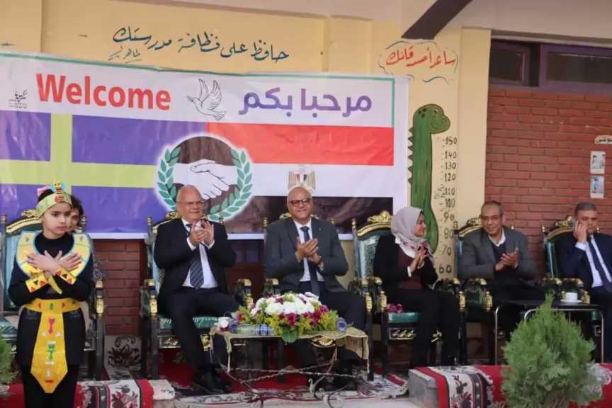 محافظ القليوبية وسفير السويد يتفقدان مبادرة «الفصل الأخضر» بالقناطر الخيرية