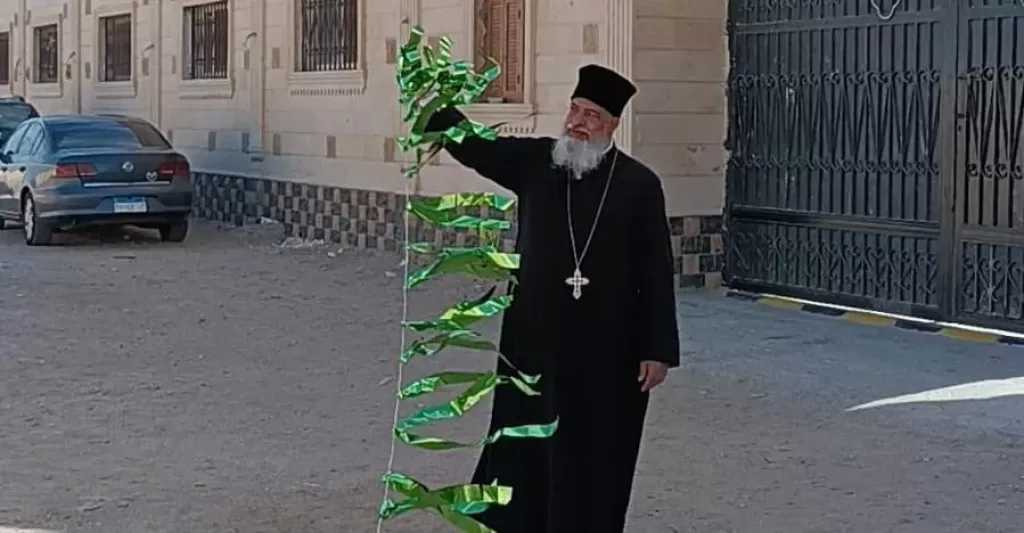 كنيسة السيدة العذراء بالغردقة تستقبل رمضان بالفانوس والزينة