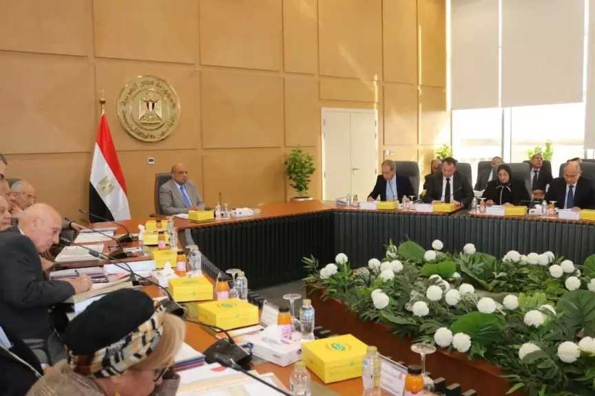الدكتور محمود عصمت: توحيد قواعد بيانات المشتركين وتطبيق الربط المكاني على خرائط المناطق واليوميات لأكثر من 33 مليون مشترك