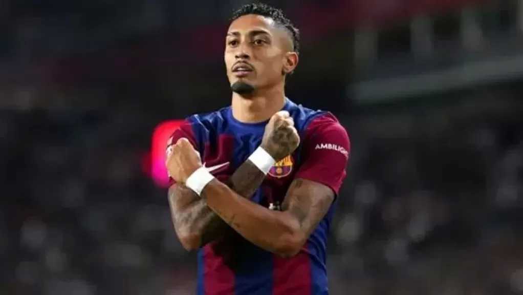 رافينيا يقترب من اللحاق بمباراة برشلونة ضد أتلتيكو مدريد