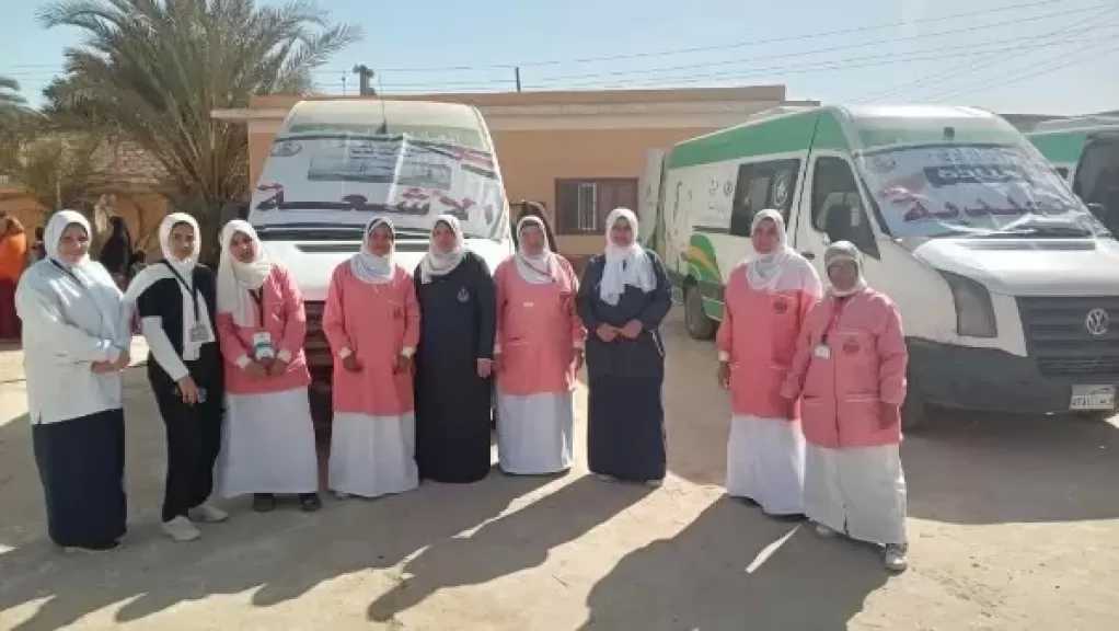 بني سويف: فحص أكثر من 1100حالة وتقديم 3400 خدمة طبية بقرى الفشن