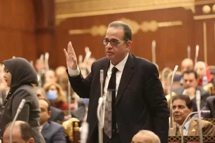 النائب طارق عبدالعزيز يطالب بزيادة مخصصات العلاج على نفقة الدولة: أين أجهزة الإشعاع وأطباء الأورام؟