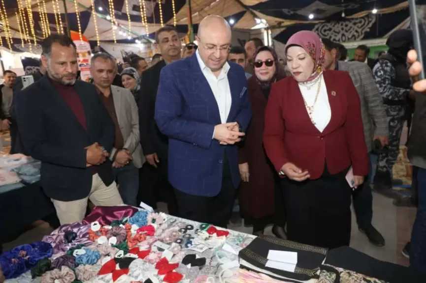 محافظ بني سويف يفتتح المعرض الشامل للسلع ومنتجات مشروعات التمكين الاقتصادي
