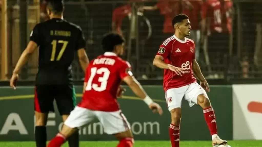 خبير لوائح يكشف عن عقوبات الأهلي بسبب شغب الجماهير في مباراة الجيش الملكي