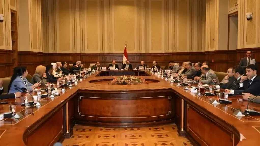 المستشار عدلي حسين: الدستور الحالي ترميم لدستور الإخوان ولابد أن يتغير شكلا وموضوعا