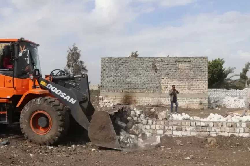 تنفيذ 16 قرار إزالة في الحامول بكفر الشيخ