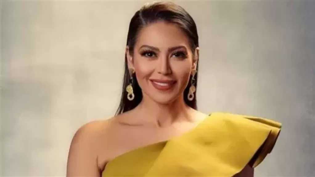 لقاء الخميسي: نجمة شهيرة حاربتني في بدايتي ونور الشريف أنقذني