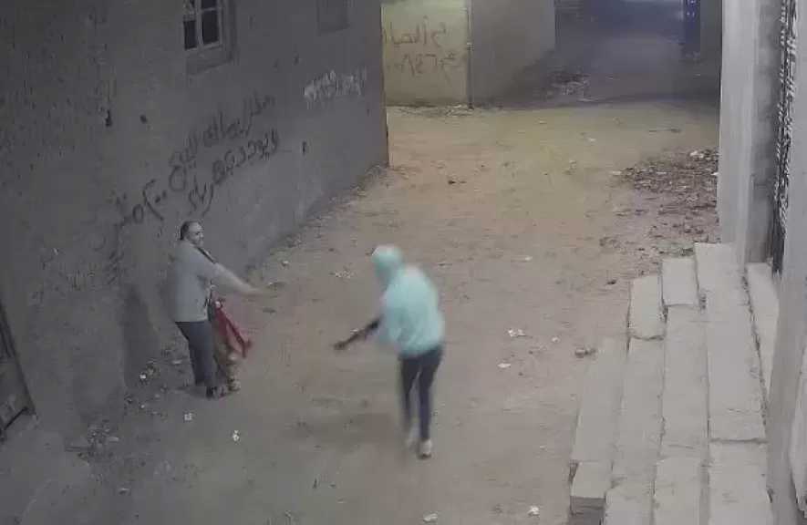 شقيق المجني عليه يكشف كواليس الاعتداء على أب ونجله في القليوبية