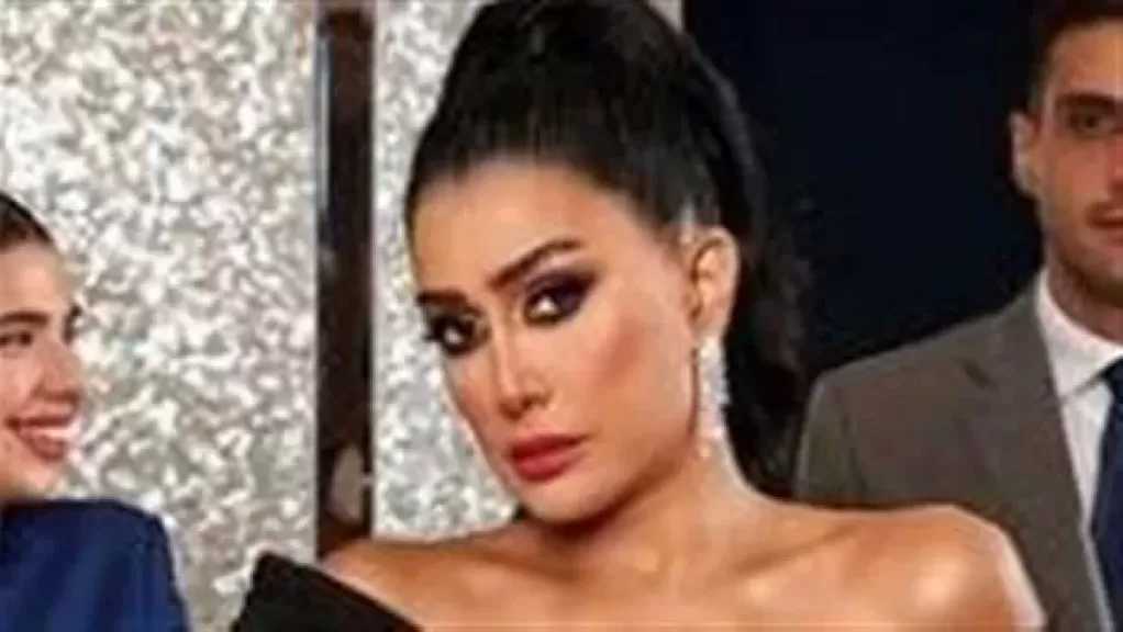 غادة عبد الرازق: ”كل ما بهرب من الست القوية بيضايقوا مني”
