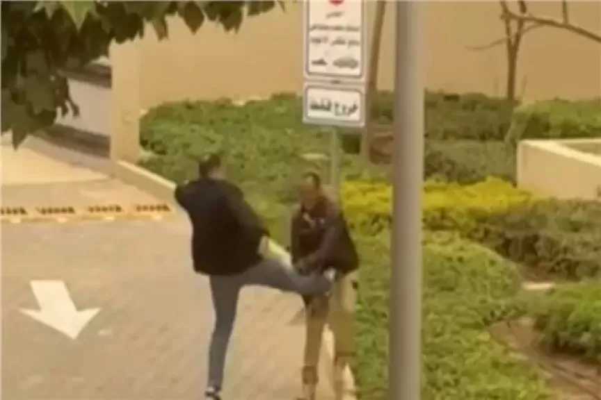 النيابة تطلب التقرير الطبي النهائي وتكلف بمعاينة موقع التعدي على فرد أمن داخل كمبوند