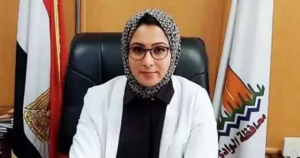 محافظ الوادى الجديد: تكليف رؤساء المراكز بتكثيف العمل الميداني والتواجد المباشر مع المواطنين