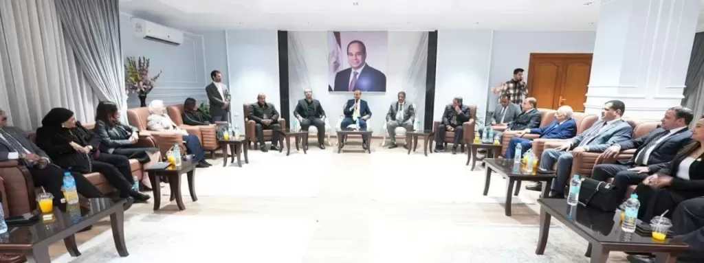 محافظ أسيوط يلتقي أعضاء مجلسي النواب والشيوخ.. ويؤكد: مصلحة المواطن أولا