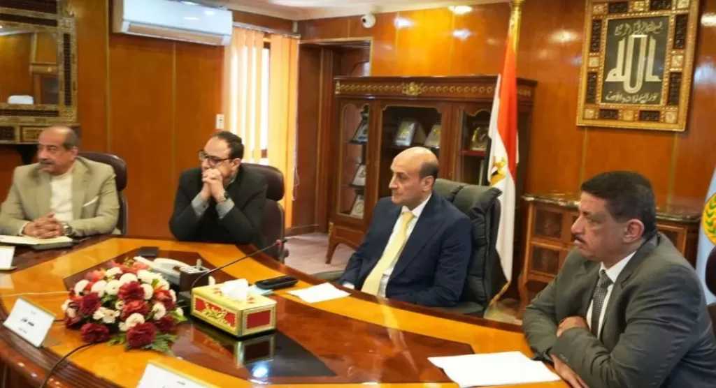 محافظ أسيوط: تشغيل 4 مخابز جديدة بإجمالي إنتاج يومي 29 ألف رغيف بلدي مدعم