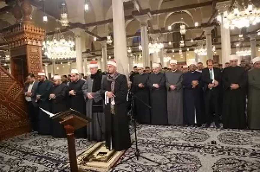 كبار القراء ونجوم «دولة التلاوة» يواصلون إحياء ليالي رمضان في المساجد الكبرى