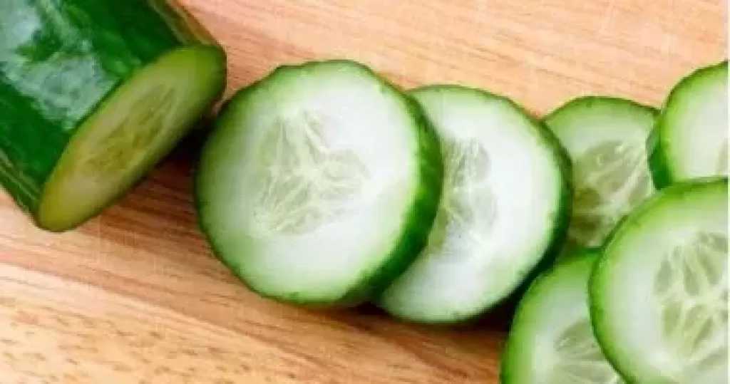الخيار مفيد لمرضى السكر ويمنع الانتفاخ ويمنحك الترطيب
