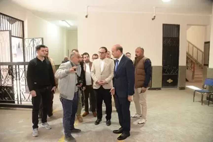 محافظ أسيوط يتفقد سوق أبنوب الحضري تمهيدا لنقل الباعة الجائلين وإنهاء التكدس المروري بالمدينة