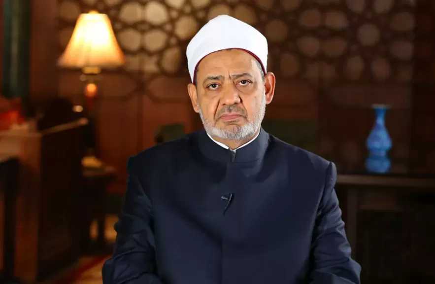 شيخ الأزهر يهنئ الرئيس السيسي والقوات المسلحة بذكرى انتصار العاشر من رمضان